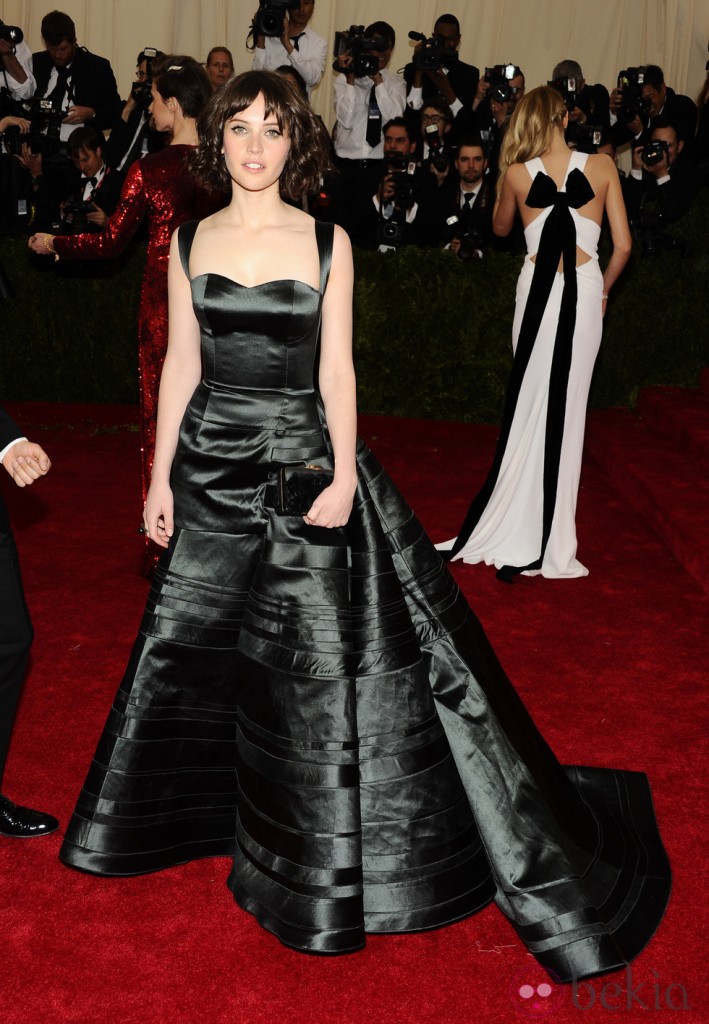 GALA DEL MET EN HOMENAJE A CHARLES JAMES EN NUEVA YORK