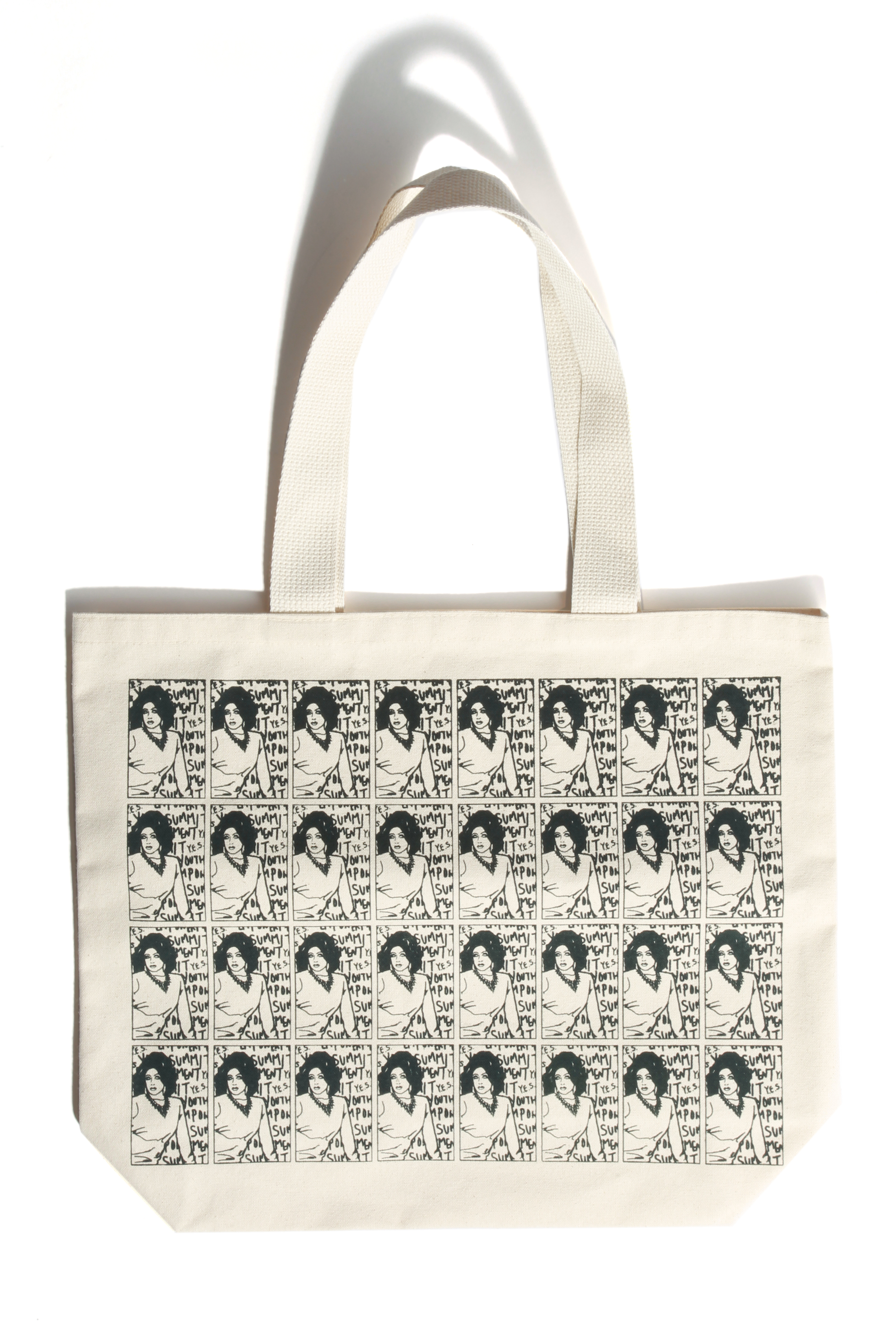 A tote designed by Yi-Hsuen Kuo.