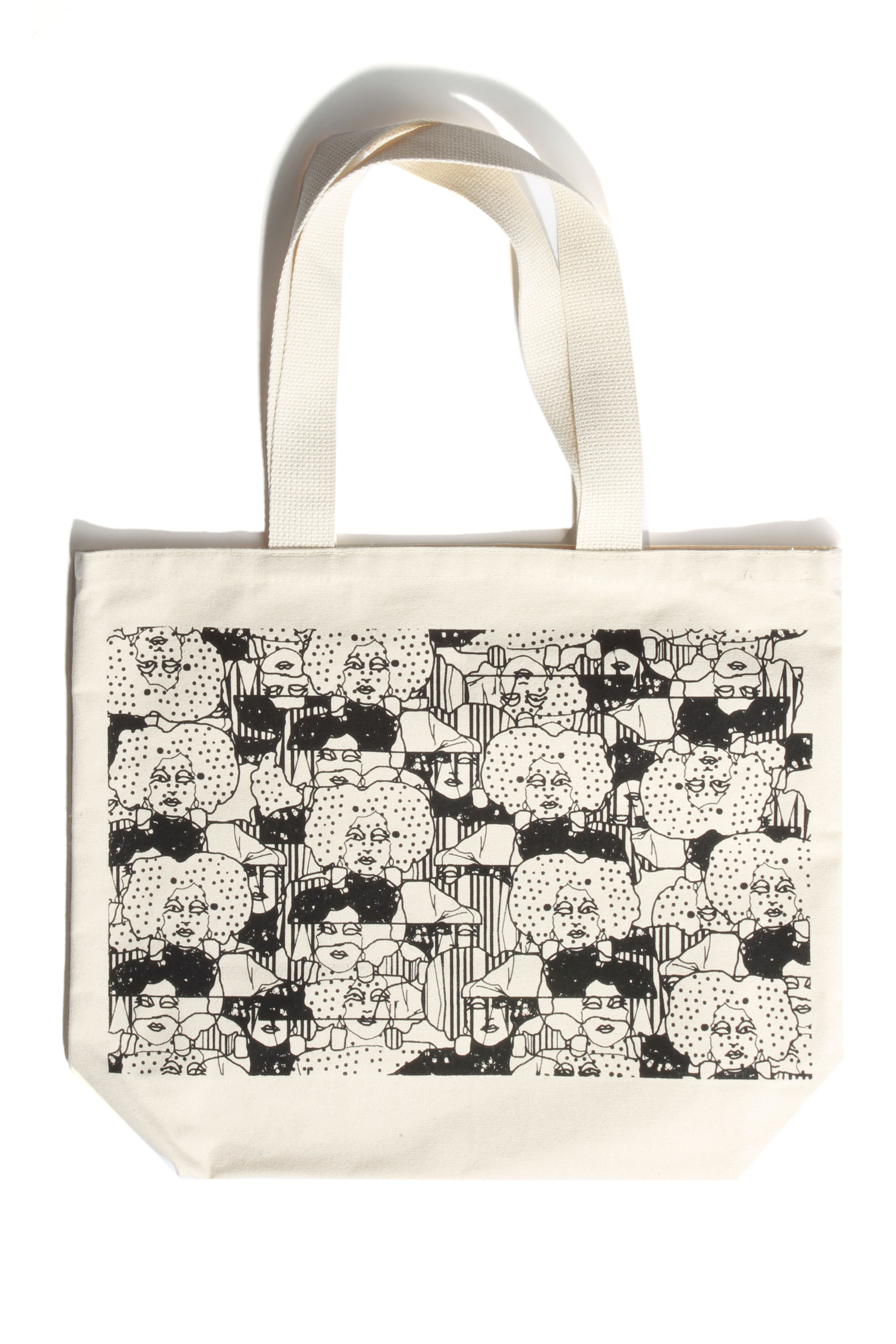 A tote designed by Yi-Hsuen Kuo.